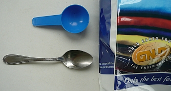 small GNLD G1 Laundry Compound scoop
